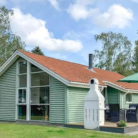Three-bedroom In Stubbekøbing