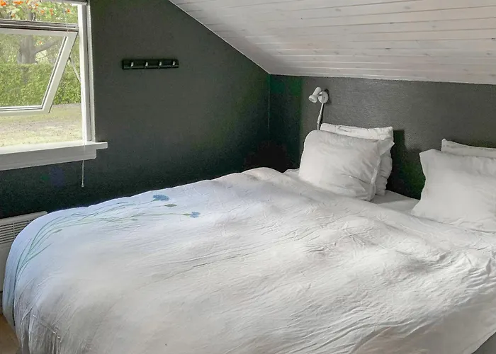 Holiday home Three-bedroom In *